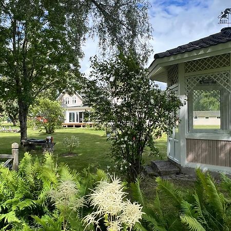 شقة Rosa Huset Osebol Stöllet المظهر الخارجي الصورة