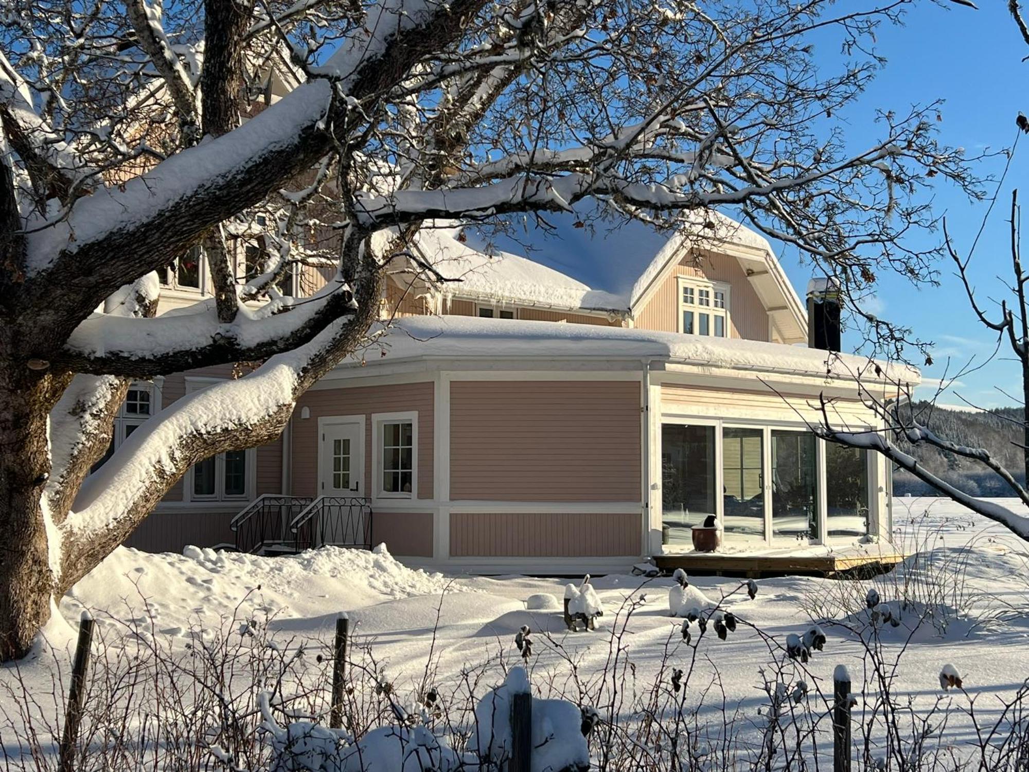 شقة Rosa Huset Osebol Stöllet المظهر الخارجي الصورة